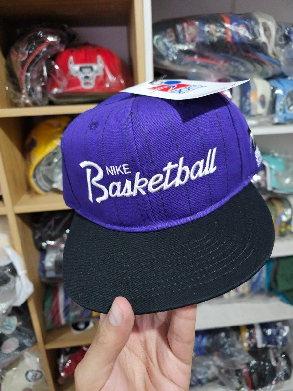 EN STOCK: Nike Pro Sports Specialties Purple