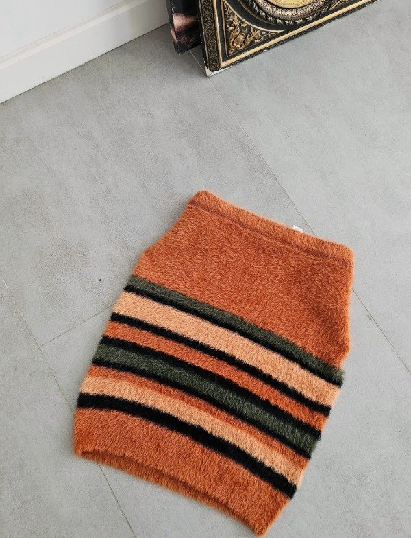 Producto - Pollera peludita