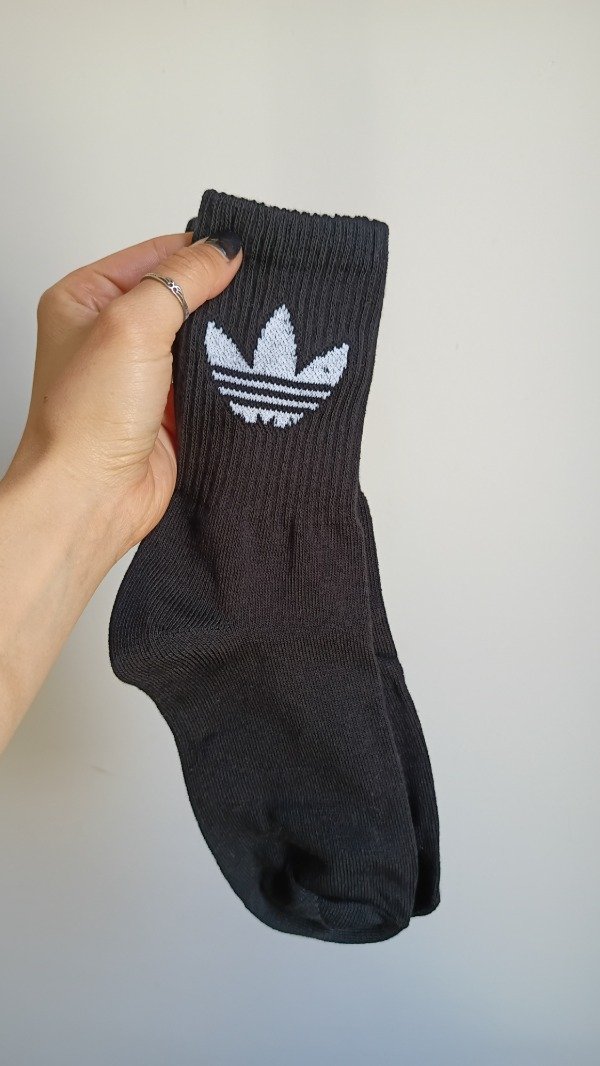 Producto - Adi logo,negras