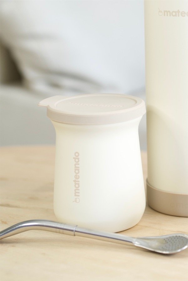 Producto - MATE MATEANDO FLOW DE ACERO TERMICO 236 ML CON TAPA ANTIDERRAME BEIGE - 3