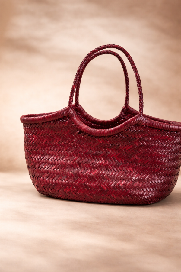 Producto - The half moon canasta - Cherry red