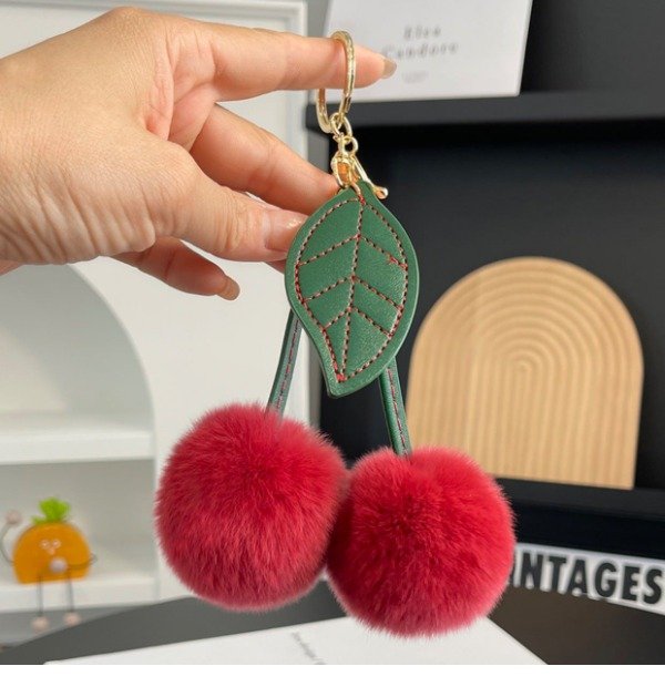 Producto - Llavero cereza peluditas 14cm - 0