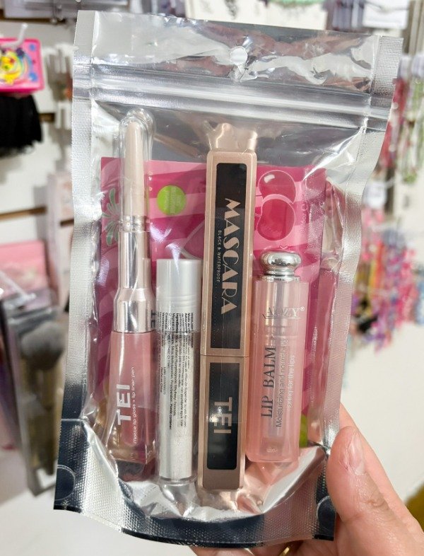 Producto - COMBO MAQUILLAJE 3