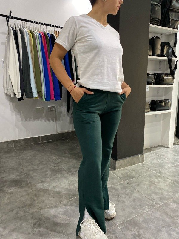 Producto - Pantalón con tajo Verde