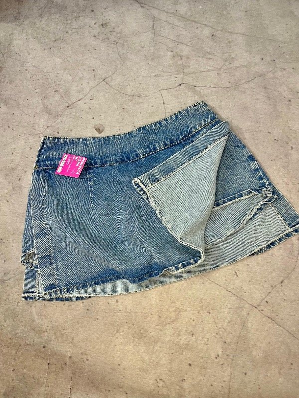 Producto - SHORT POLLERA GLAM jean