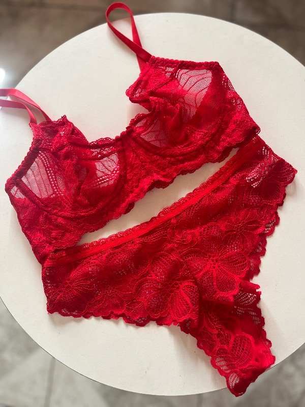 Producto - Conjunto Bella rojo