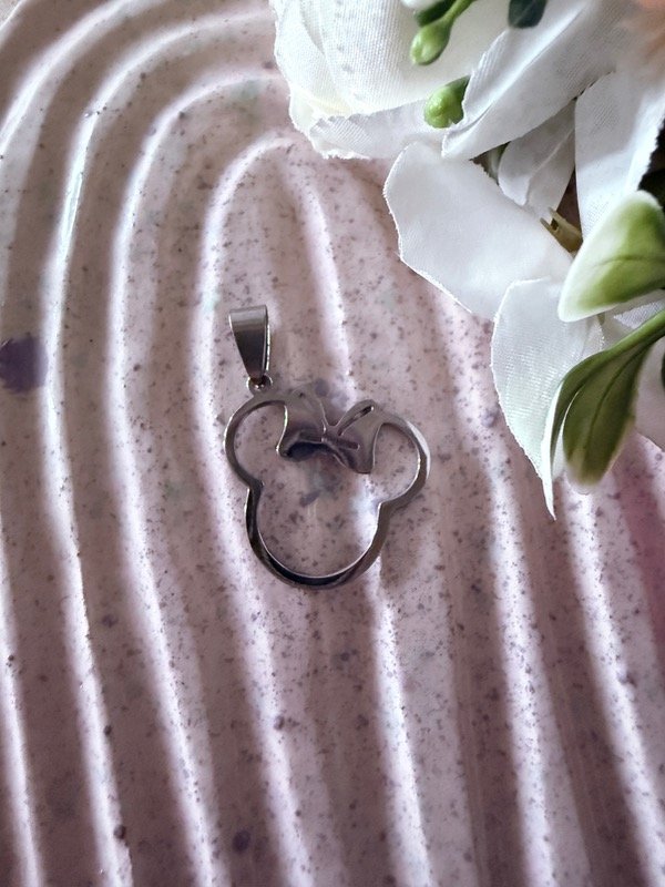 Producto - Dije Minnie