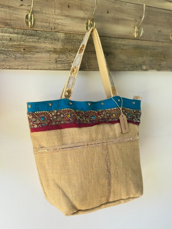 Producto - Bolso Tote Yute con bordado HOLI Agra