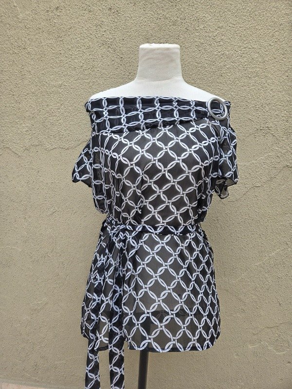 Producto - blusa maurices