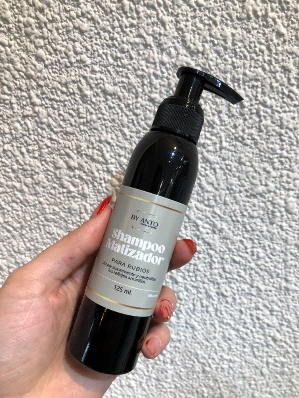Producto - Shampoo matizador By Anto