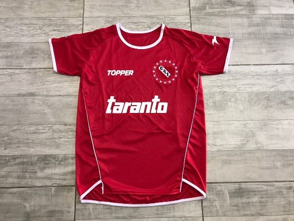 Producto - Camiseta retro de Independiente topper