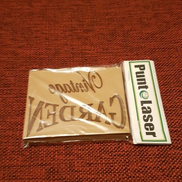 Producto - Bajo Relieve - 10 x 8 cm - Cod. 11010