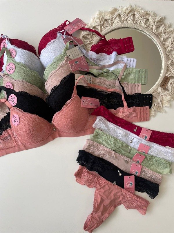 Producto - CONJUNTO LIRIA - COD 3894