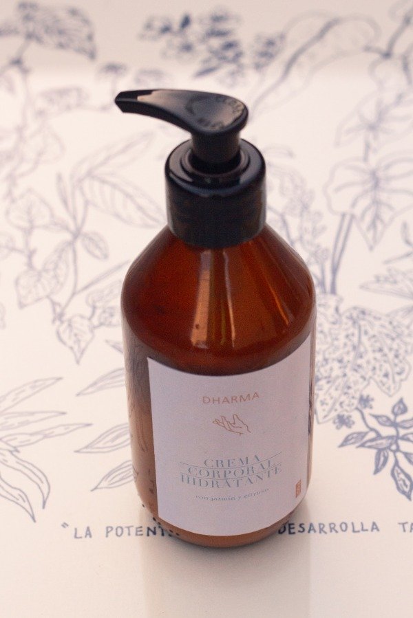 Producto - Crema corporal hidratante - 1
