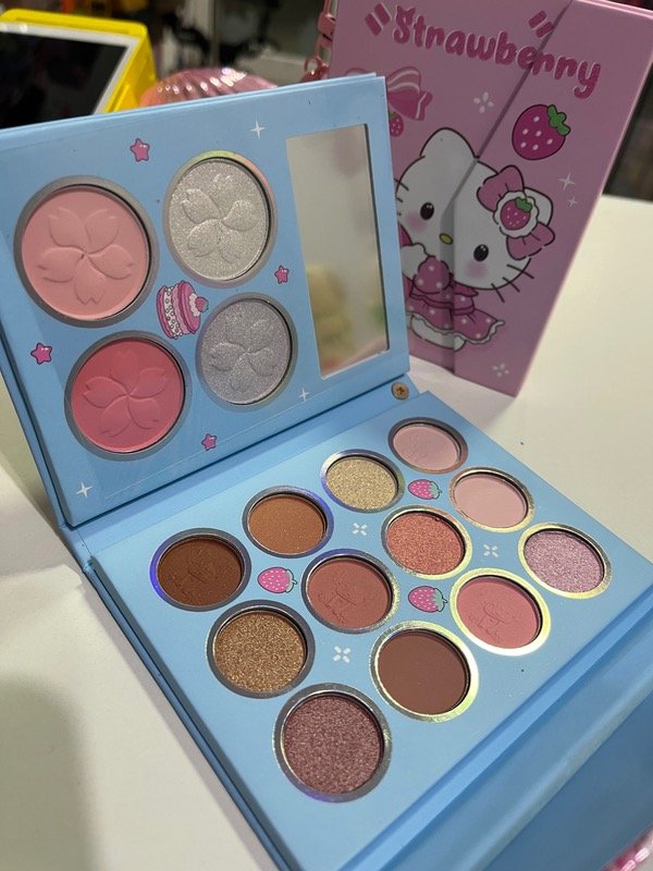 Producto - Paleta de sombra con llavero - 2