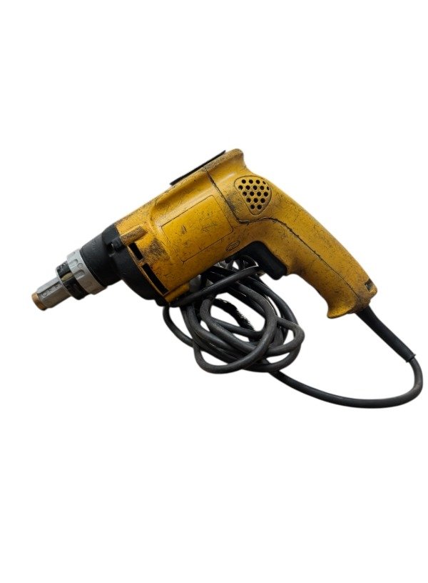 Producto - Atornillador De Placa 720w Dewalt USADO