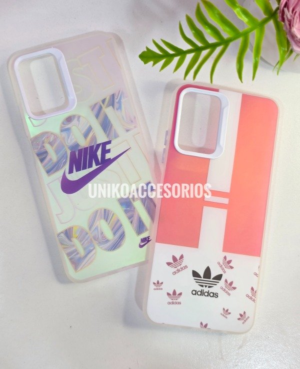 Producto - Funda Motorola G35 (42)