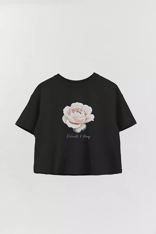Producto - REMERA CROP ESTAMPADA COASTAL DELICATE AND STRONG - 0