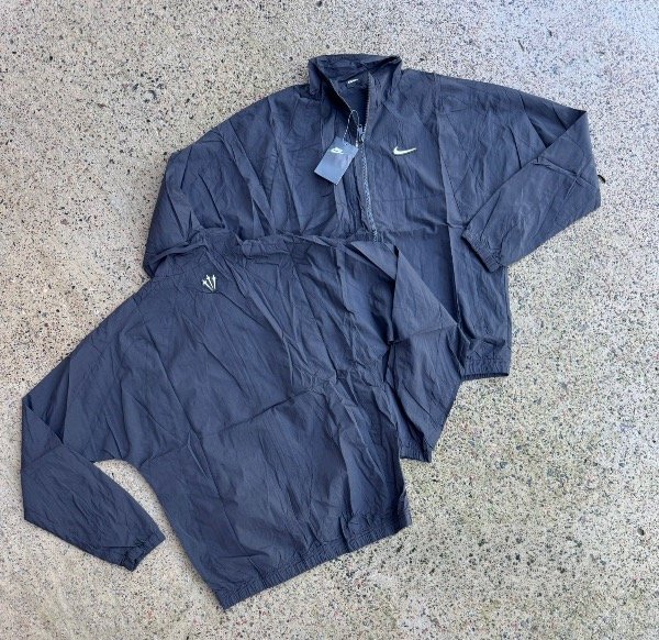 Producto - Campera Rompeviento Nocta