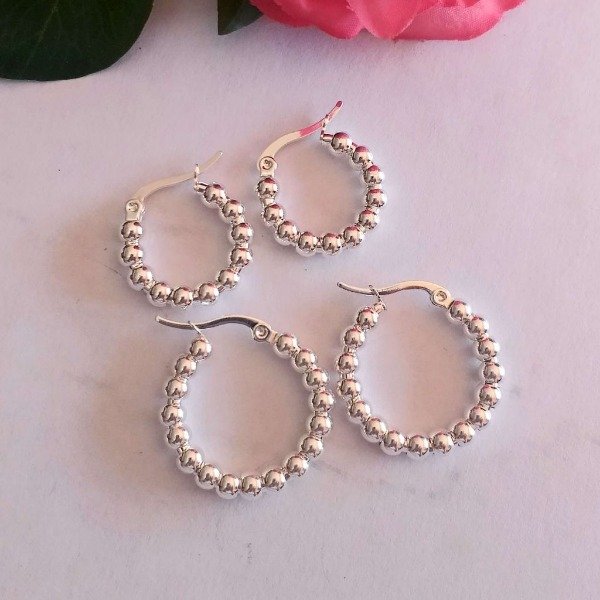 Producto - Argollas Mora A Blanco