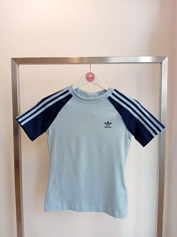 Producto - Remera ADIDAS (S)