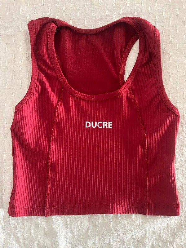 Producto - Musculosa crop morley BORDO