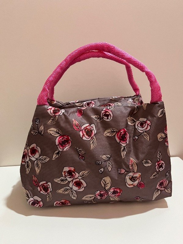 Producto - Lonchera Impermeable Flores