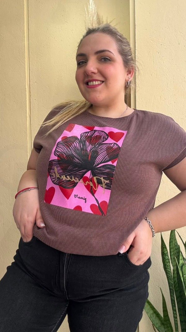 Remera flor