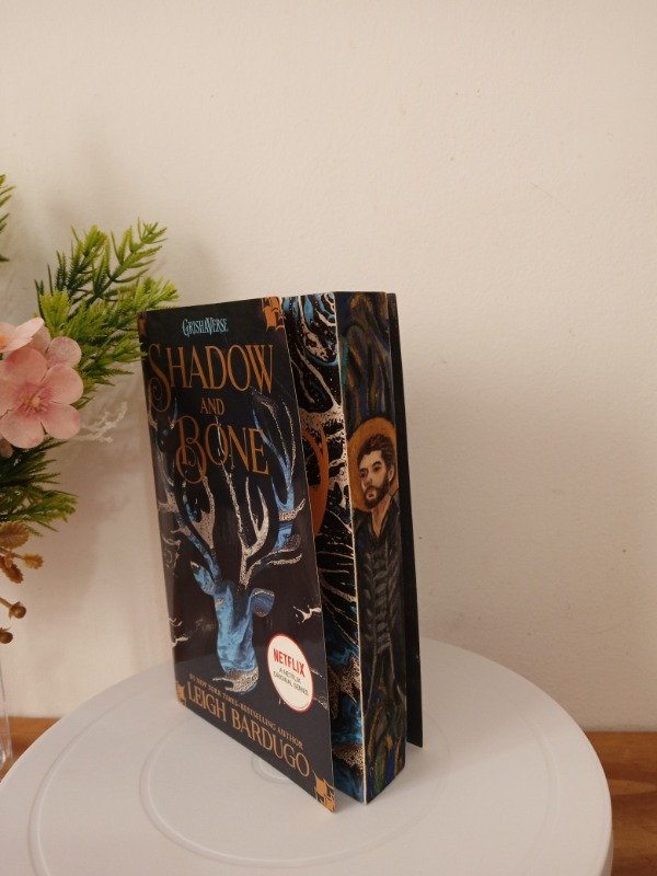 Producto - Shadow and Bone
