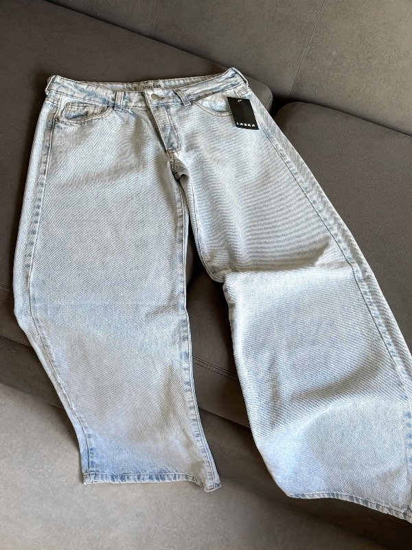 Producto - Wide Leg Preta Celeste