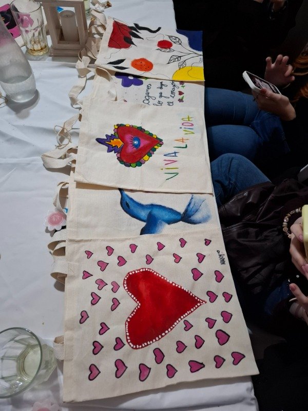 Producto - Taller creativo Pintá tu tote bag - 16