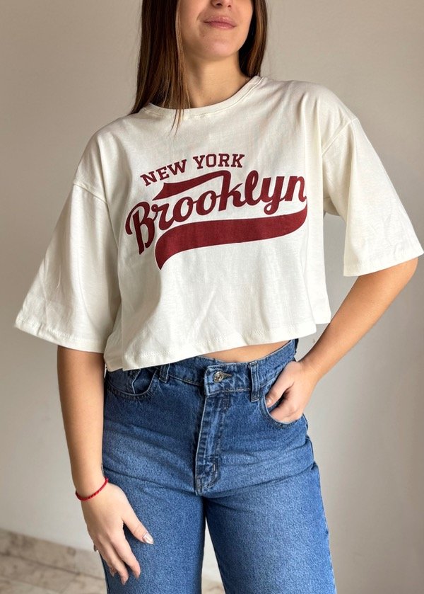 Producto - Remera Crop Brooklyn