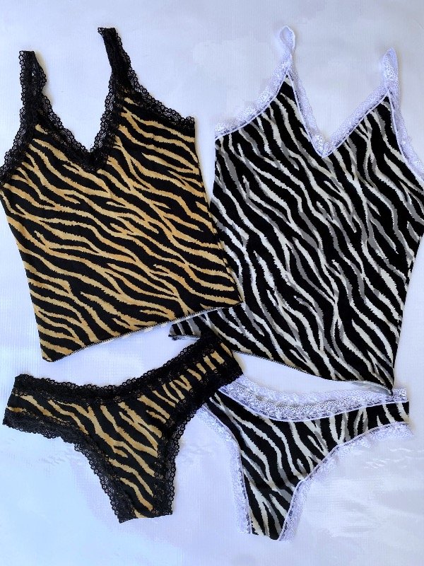 Producto - Conjuntos remera y tanga cebra