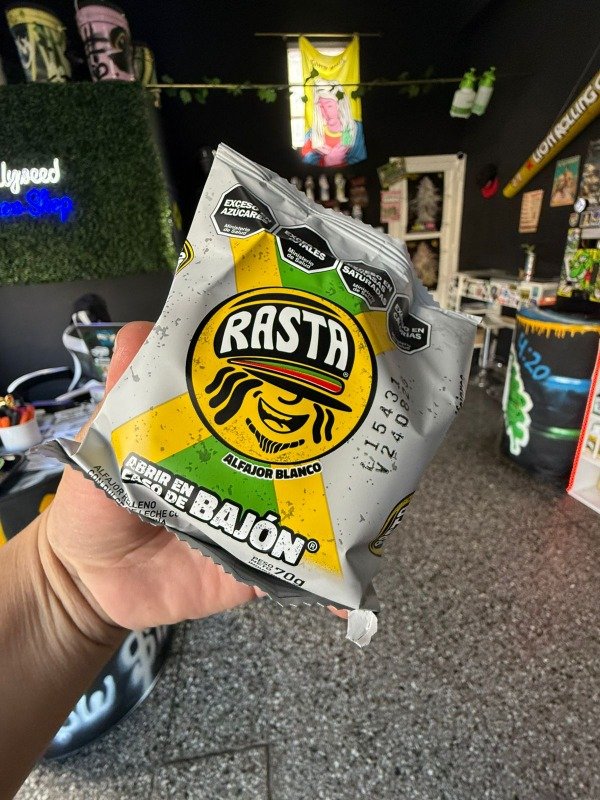 Producto - ALFAJOR RASTA BLANCO X 70G