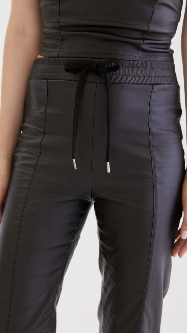 Producto - PANTALON ECO CUERO