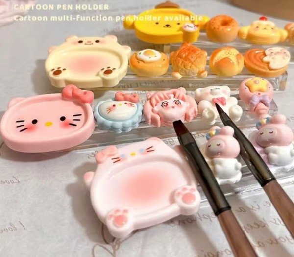 Producto - Paleta y portapinceles Animados