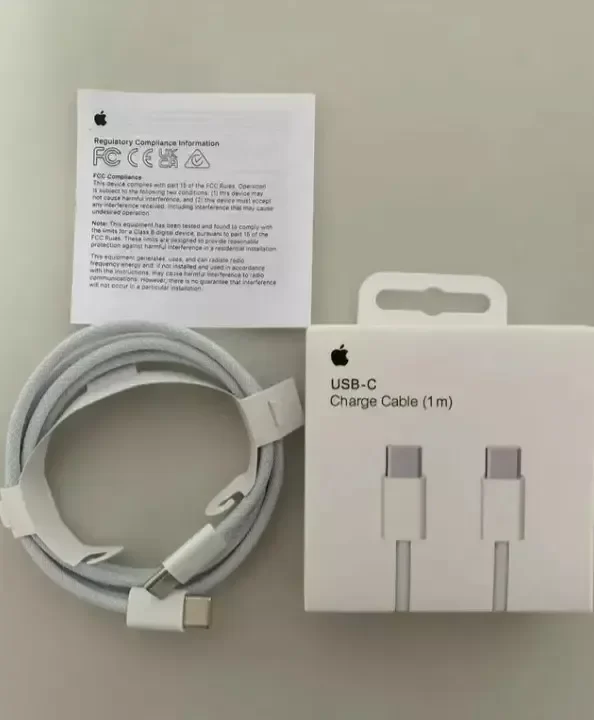 Producto - Cargador Original 20w Para Iphone Cable Usb C a C - 4