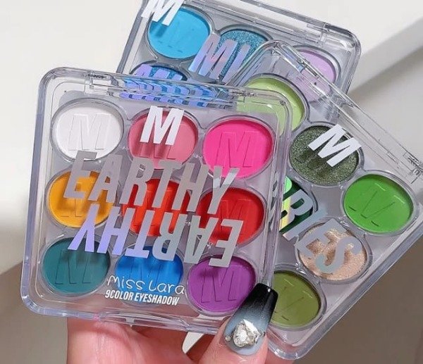Producto - Sombra 9 colores Miss Lara