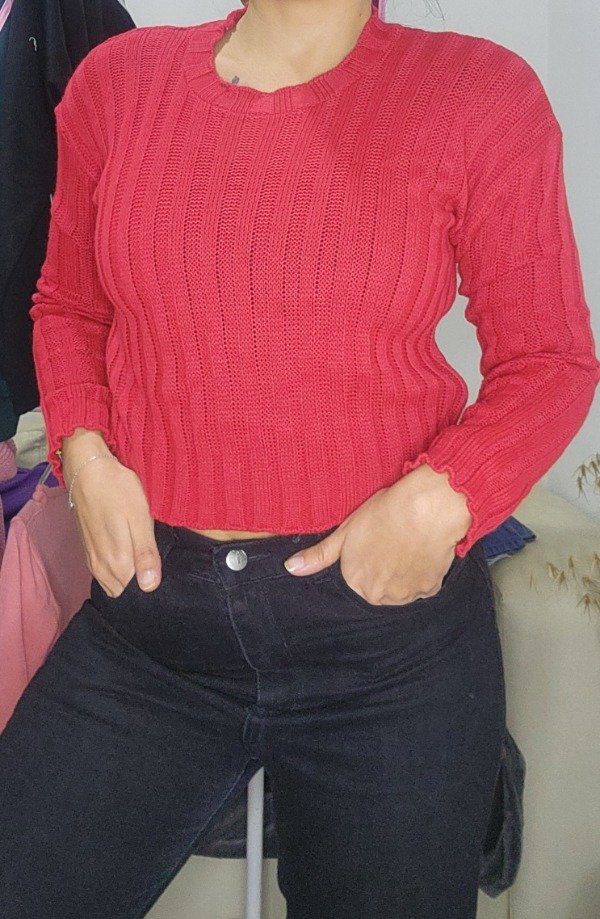 Producto - Sweater básico, cuello redondo