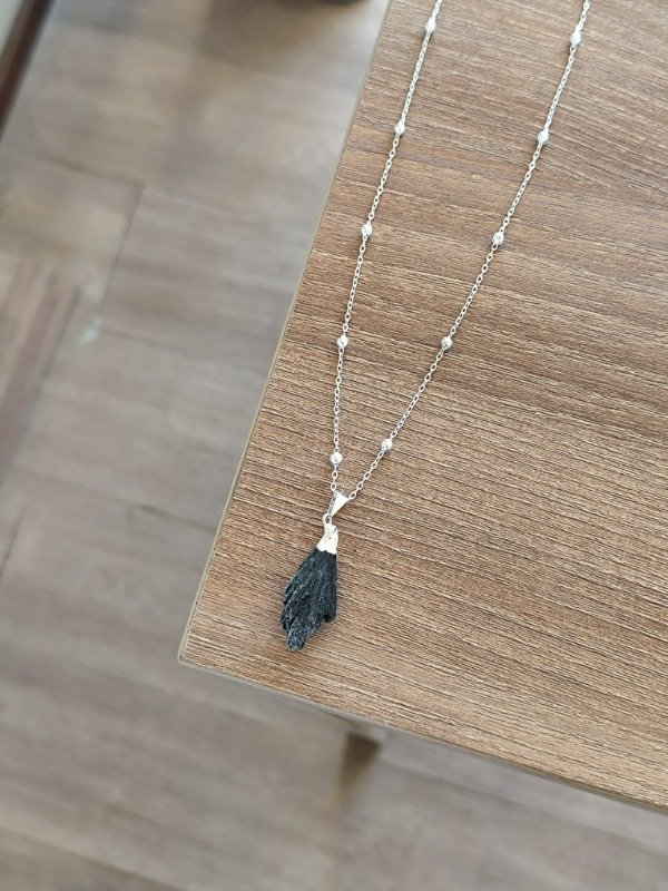 Producto - Collar Escoba de Bruja