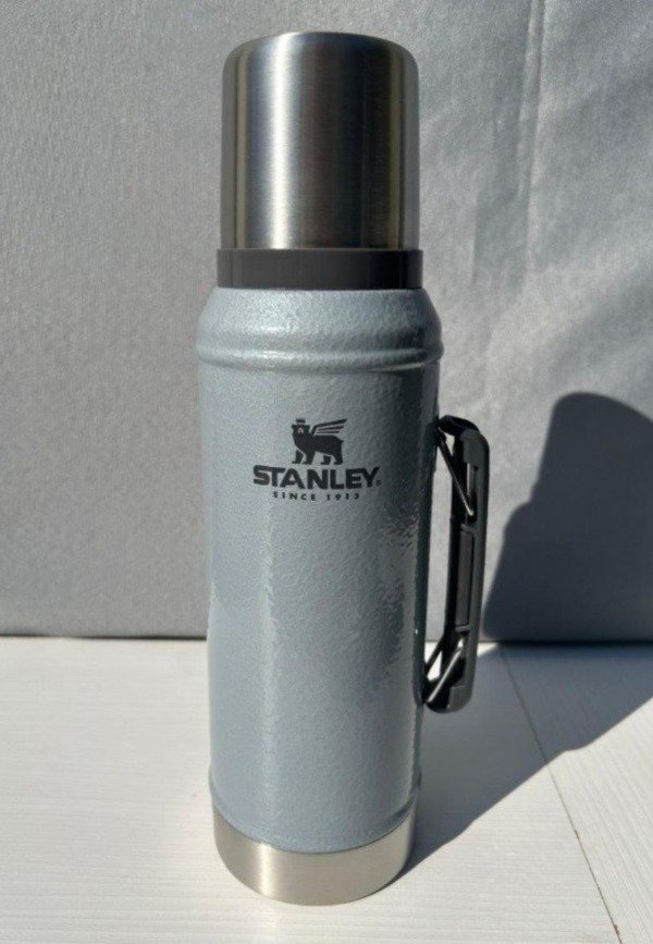 Producto - Termo Classic Colores 950ml