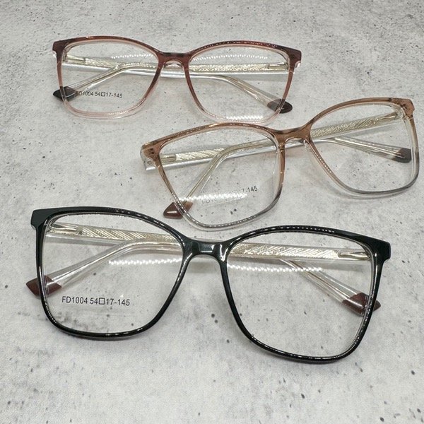 Producto - JULE Modelo 1004, Armazón cuadrado ultraliviano