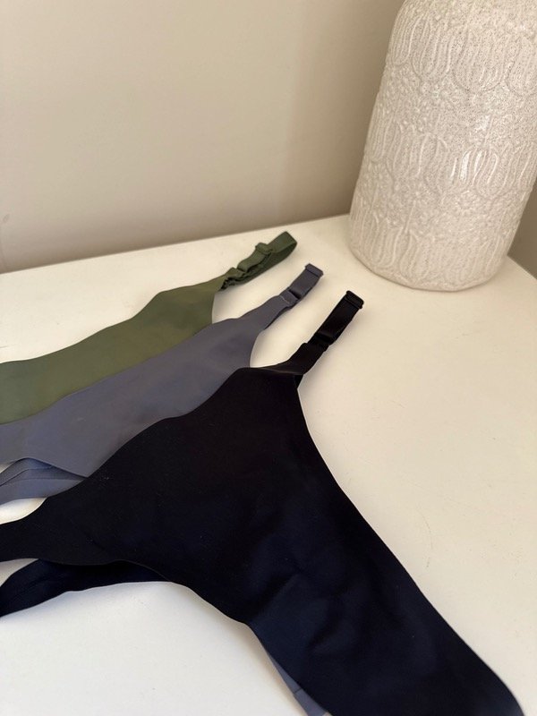 Producto - Pack less regulable sin costura oscuros x3