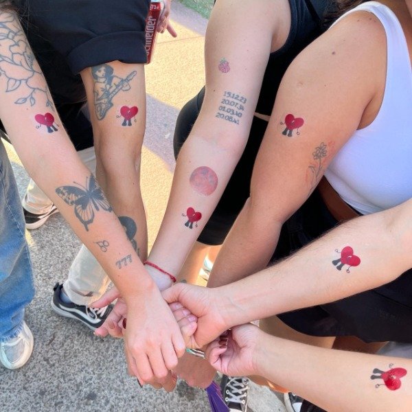 Producto - TATTOOS BAD BUNNY x2