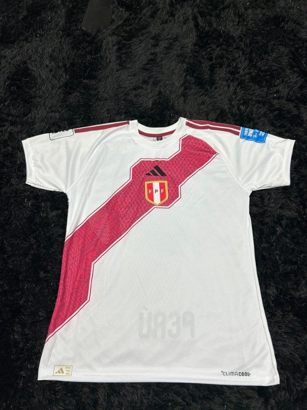 Producto - CAMISETA PERU TITULAR 2026