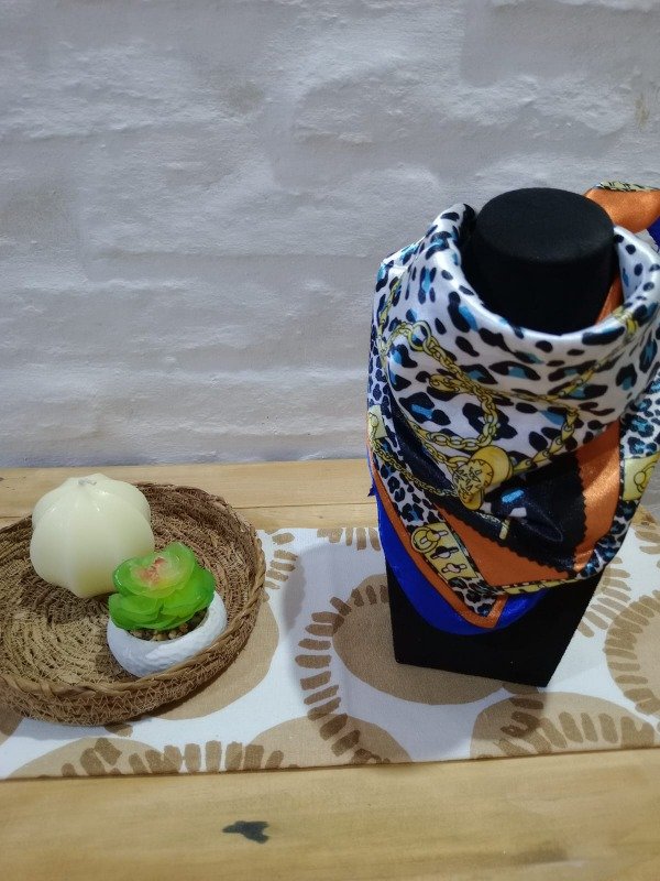Producto - pañuelo AGATA