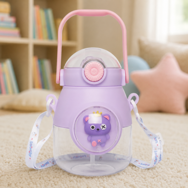 Producto - BOTELLA INFANTIL CON SORBETE, MANIJA Y CORREA REGULABLE 900ml - 1