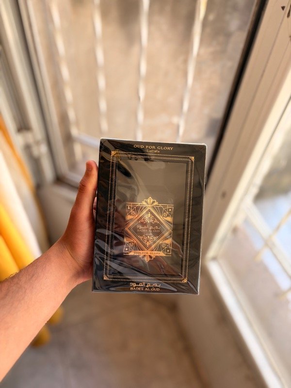 Producto - Lataffa Oud flor Glory