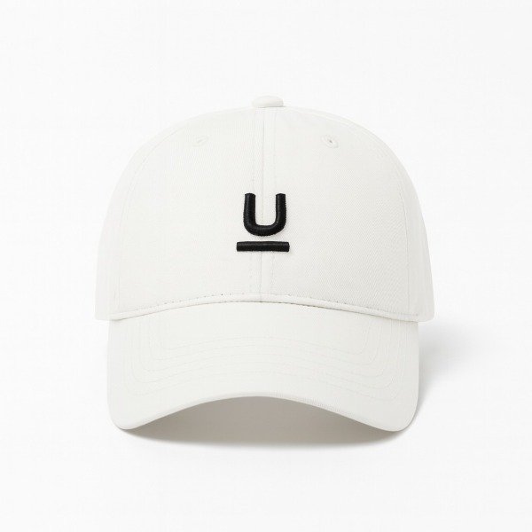 Producto - Gorra clásica letra U blanca
