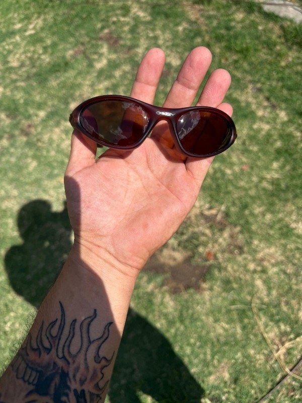 Producto - Oakley minute full brown